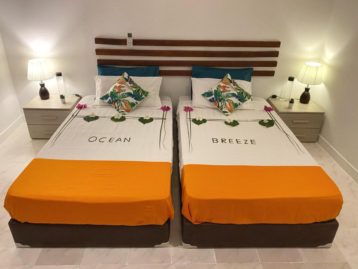 Отель Ocean Breeze Maldives Тулусду Экстерьер фото